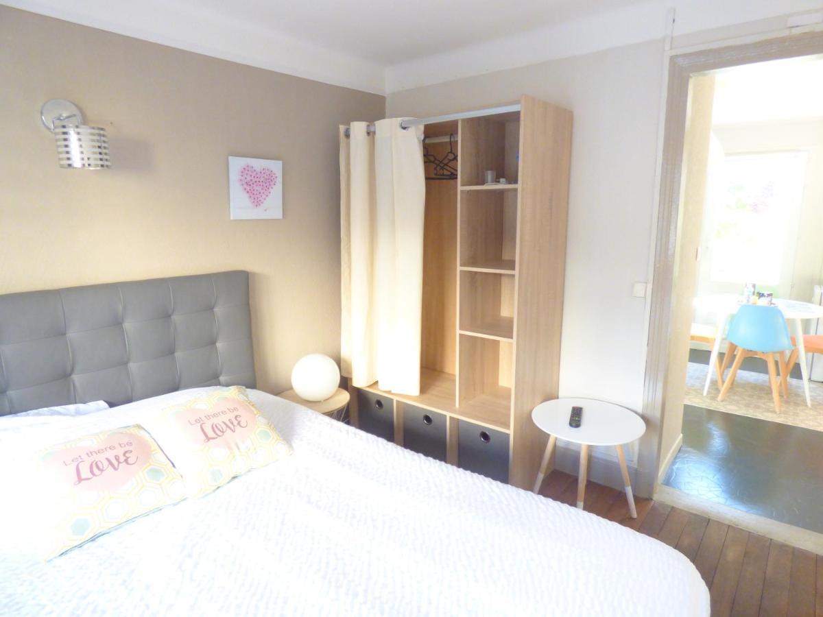Les Cocons De Stephanie Apartment Vichy Exterior photo